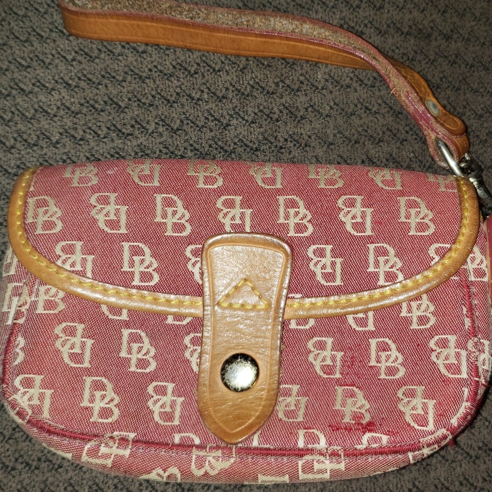 Dooney & Burke wristlet
